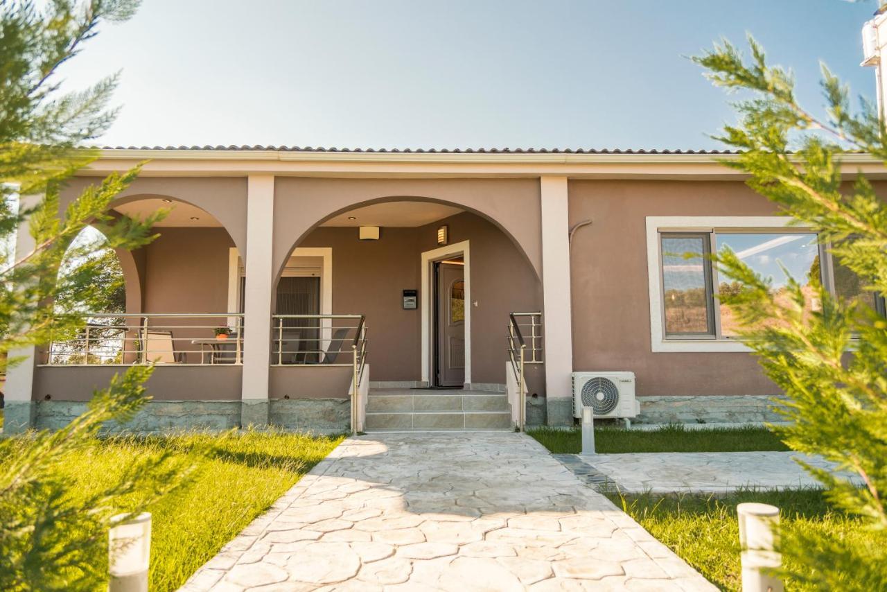 Villa Giannis Vitalades Exterior photo